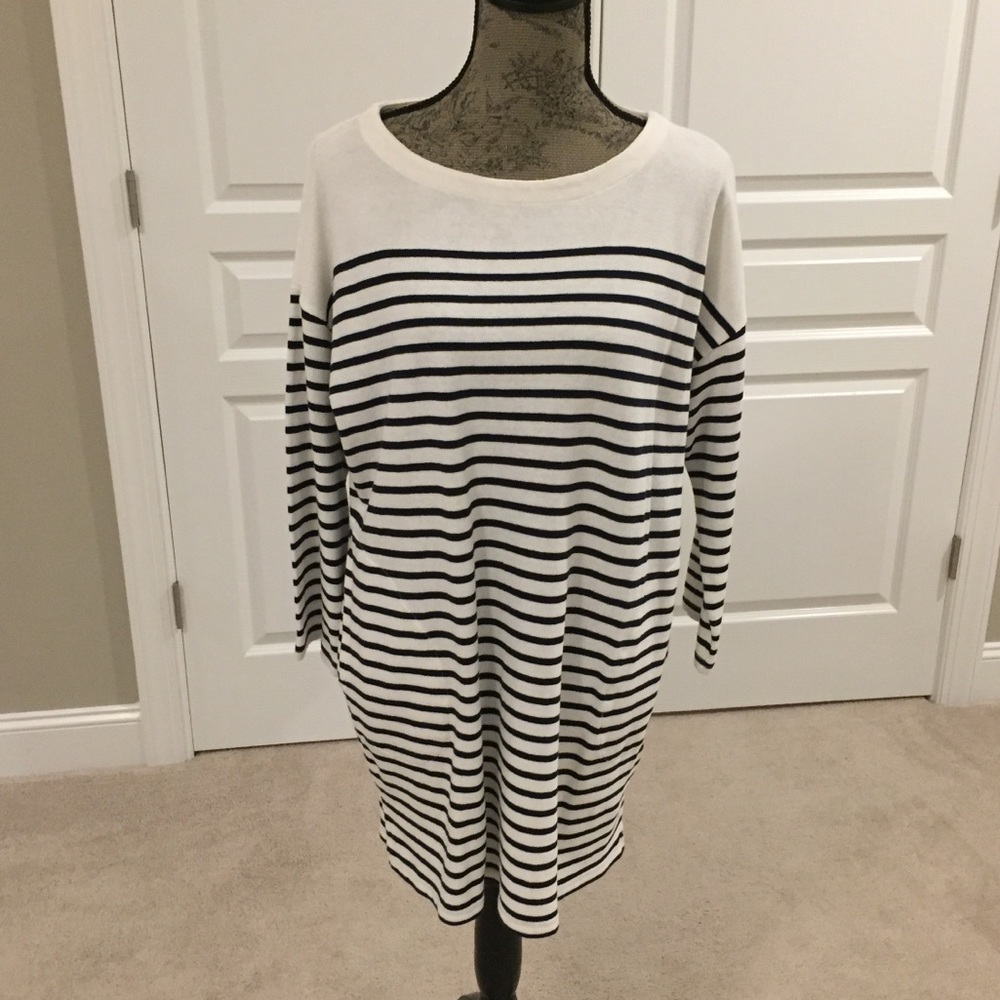NEW J.Crew Navy and Cream Long Tunic